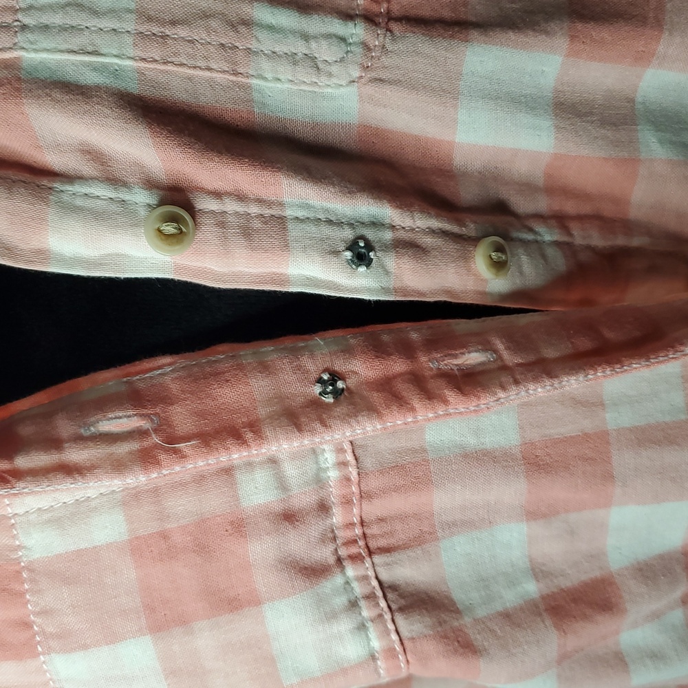 G. H. Bass & Co Pink And White Plaid Casual Cotton Button Down Shirt S - Picture 3 of 8